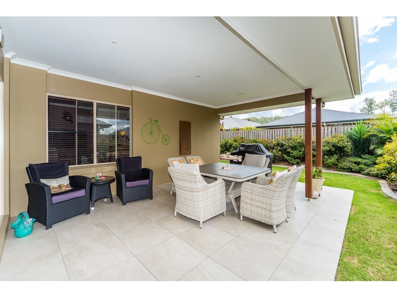 133 Riverstone Crossing, Maudsland QLD 4210