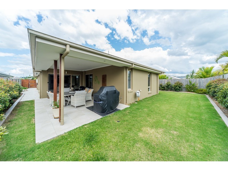 133 Riverstone Crossing, Maudsland QLD 4210
