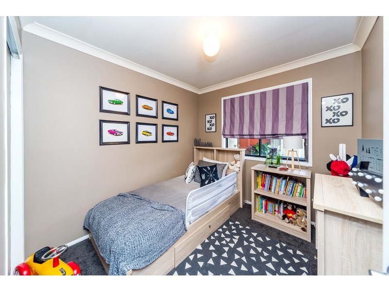 13 Serafina Drive, Helensvale QLD 4212