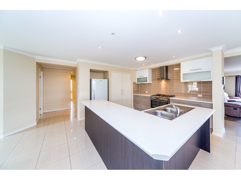 36 Oceanis Drive, Oxenford QLD 4210