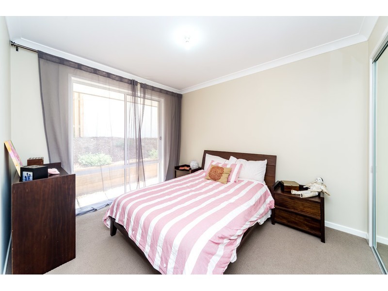 32 Hillstone Crescent, Maudsland QLD 4210