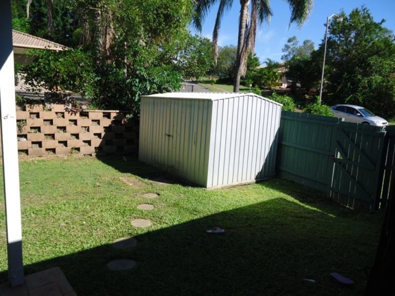 9/4 Monroe Court, Oxenford QLD 4210