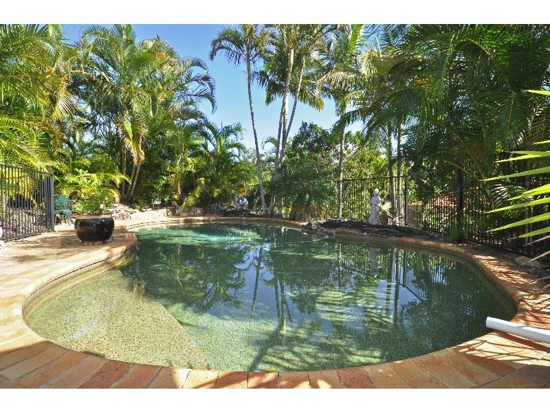 9 Atherton Court, Helensvale QLD 4212