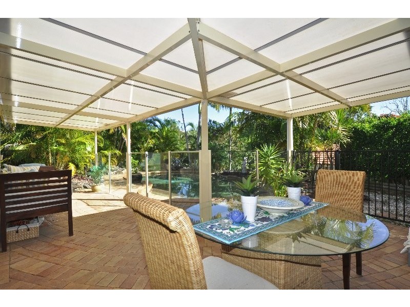 9 Atherton Court, Helensvale QLD 4212