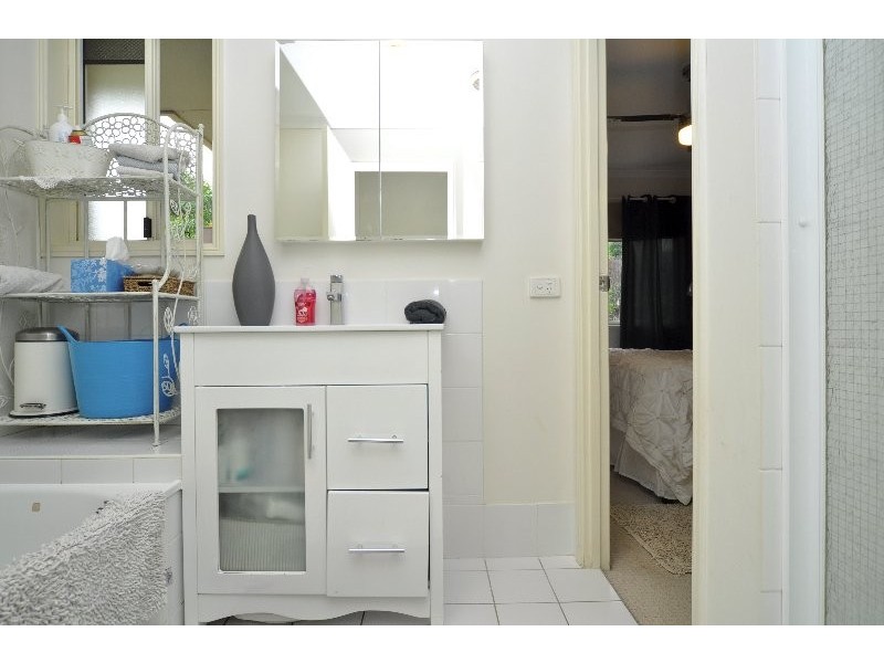 1/52 Village Way, Oxenford QLD 4210