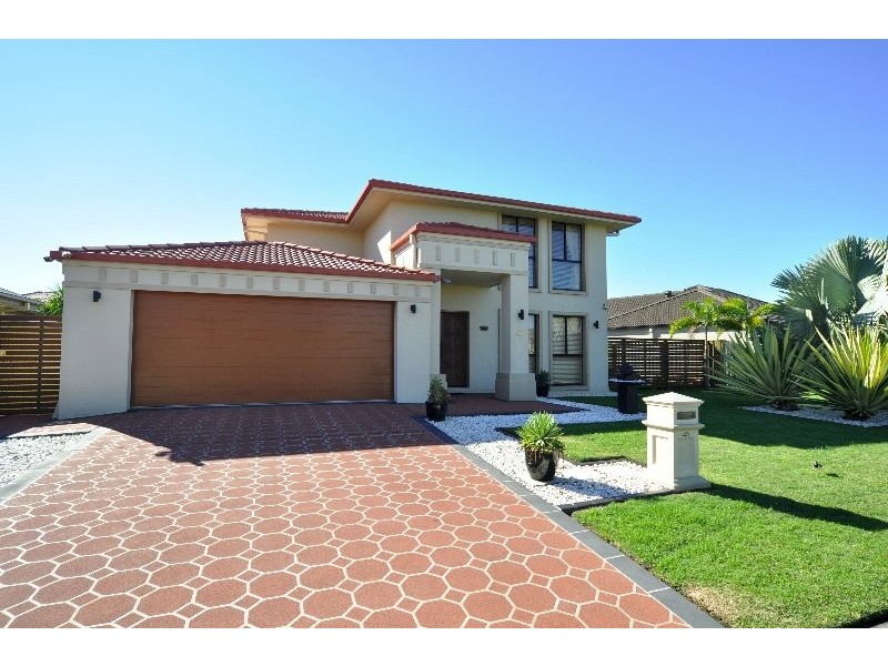 48 Regatta Avenue, Oxenford QLD 4210