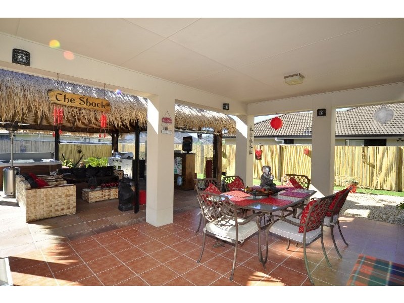 48 Regatta Avenue, Oxenford QLD 4210