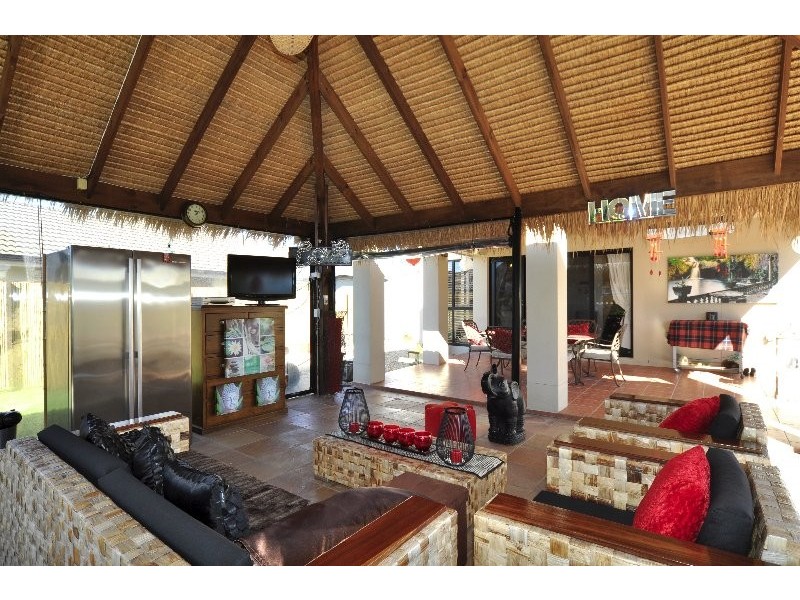 48 Regatta Avenue, Oxenford QLD 4210