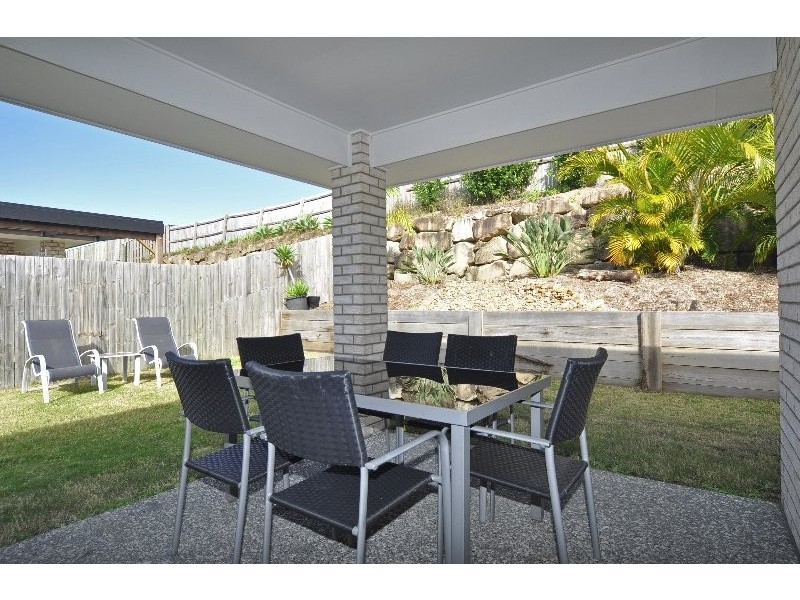 39 Manning Circuit, Pacific Pines QLD 4211