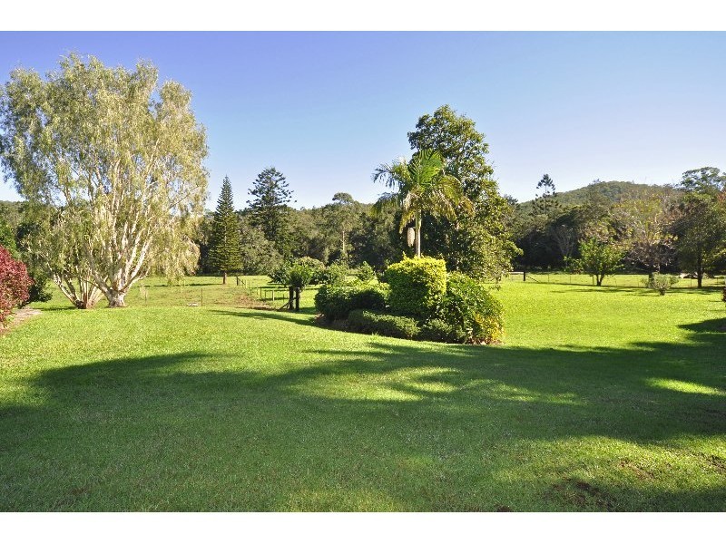 91 Currey Road, Wongawallan QLD 4210
