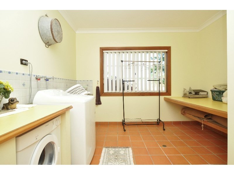 91 Currey Road, Wongawallan QLD 4210