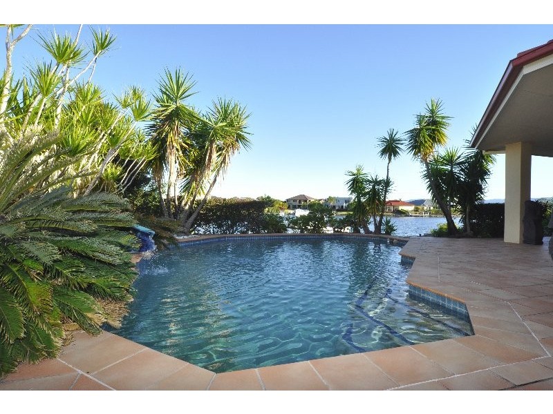 44 The Peninsula, Helensvale QLD 4212