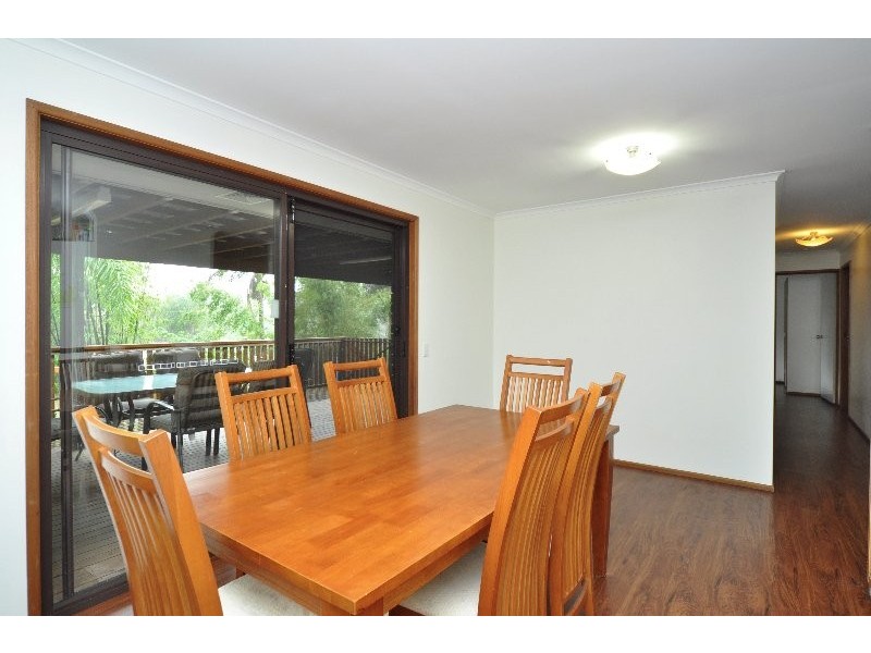 65 Universal Street, Oxenford QLD 4210