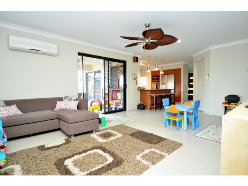 14 Emperor Grove, Upper Coomera QLD 4209