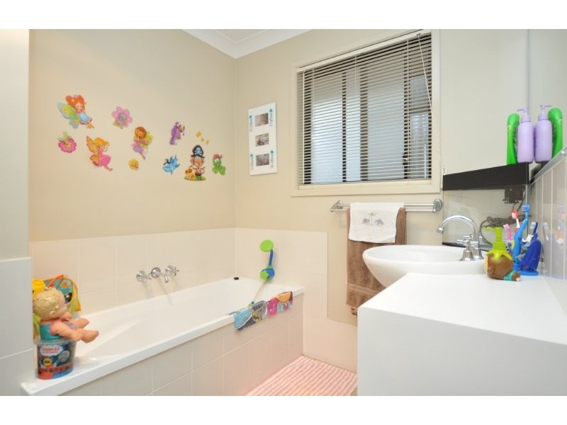 14 Emperor Grove, Upper Coomera QLD 4209