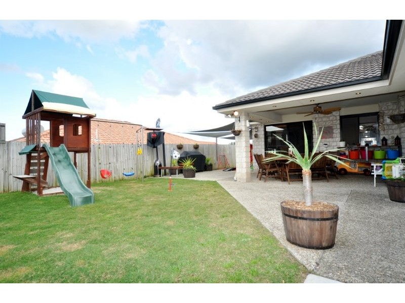 14 Emperor Grove, Upper Coomera QLD 4209