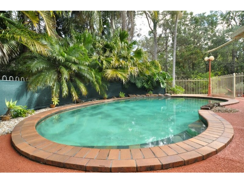 16 Beausang Place, Ormeau QLD 4208