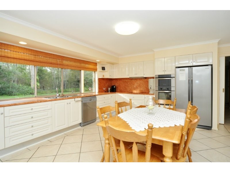 16 Beausang Place, Ormeau QLD 4208