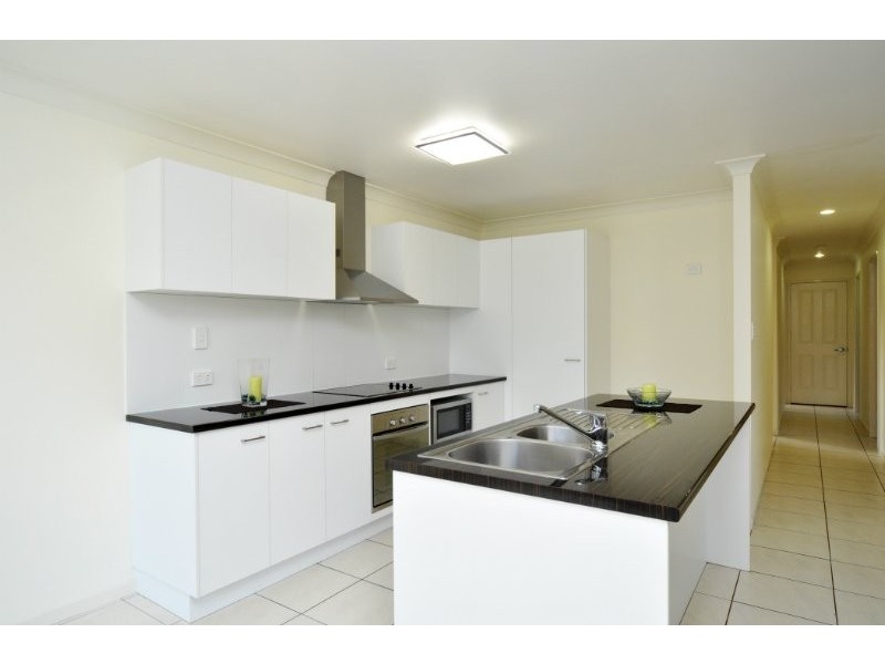 16 Beausang Place, Ormeau QLD 4208