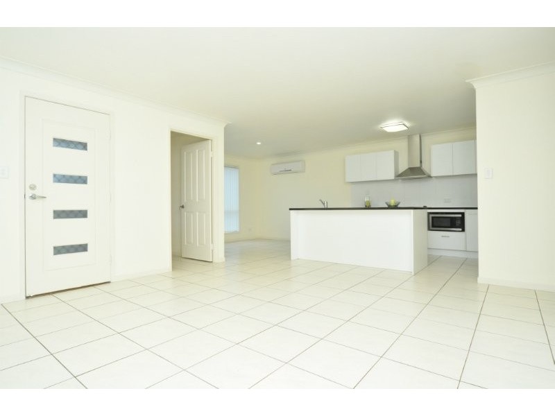 16 Beausang Place, Ormeau QLD 4208