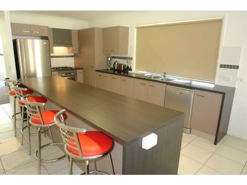 30 Calypso Court, Oxenford QLD 4210