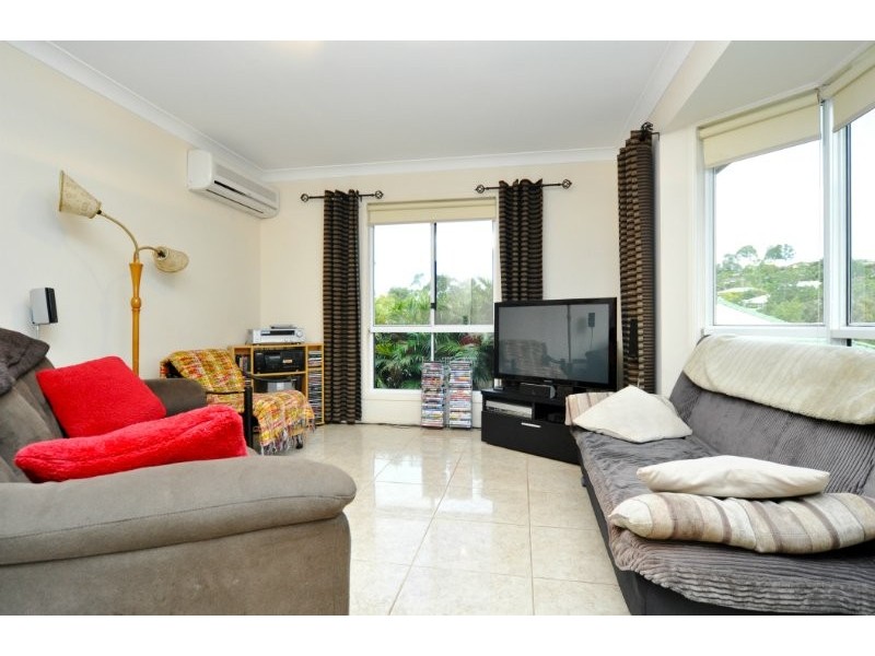 5 Meadowvale Street, Oxenford QLD 4210