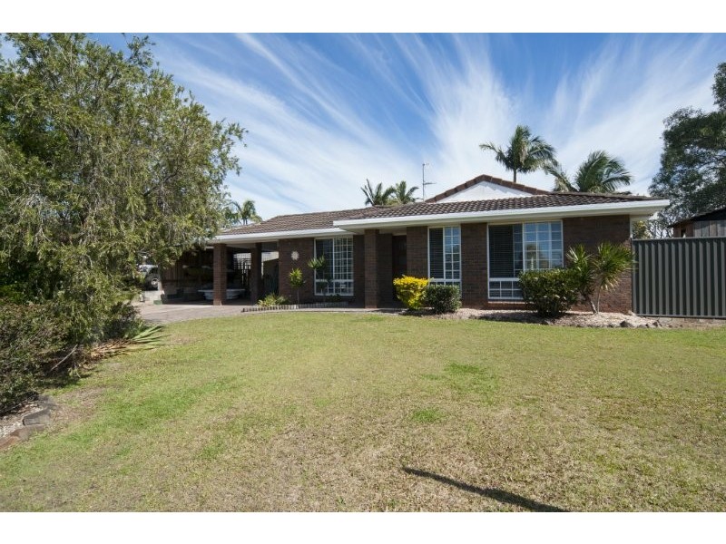 15 Burgundy Court, Highland Park QLD 4211