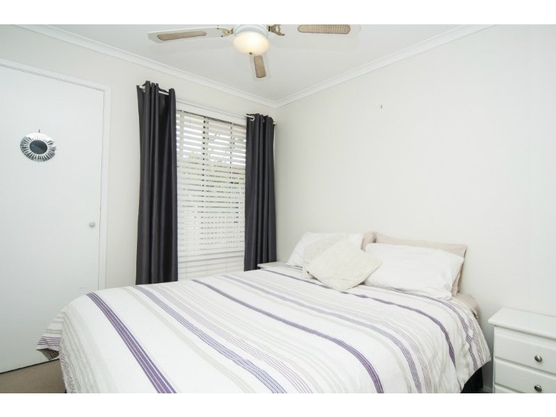 15 Burgundy Court, Highland Park QLD 4211