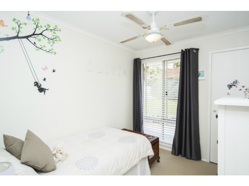 15 Burgundy Court, Highland Park QLD 4211