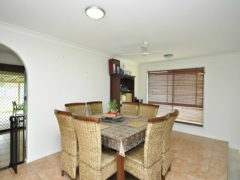 42 Michigan Dr, Oxenford QLD 4210