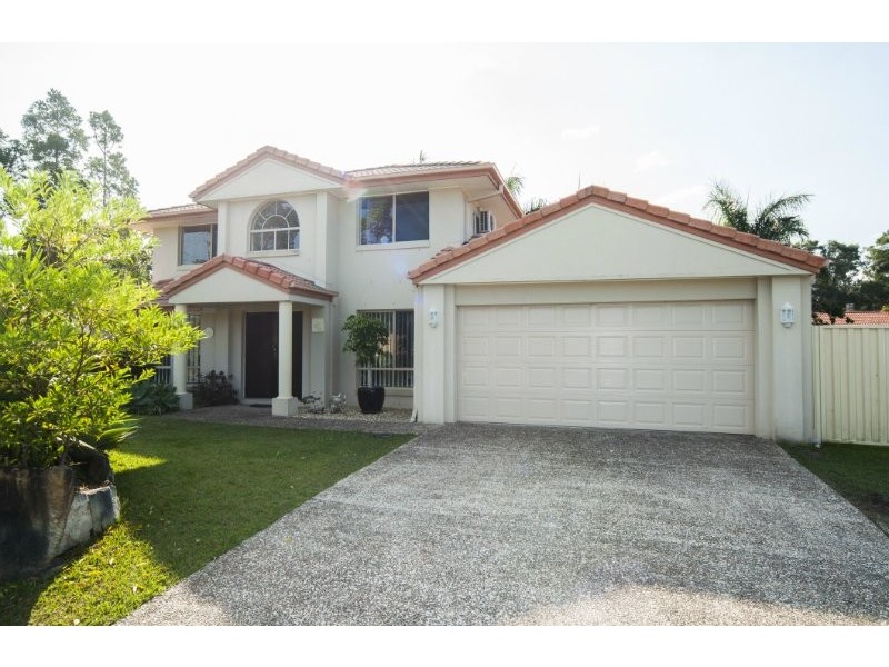 2 Barrs Avenue, Oxenford QLD 4210