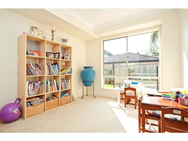 2 Barrs Avenue, Oxenford QLD 4210