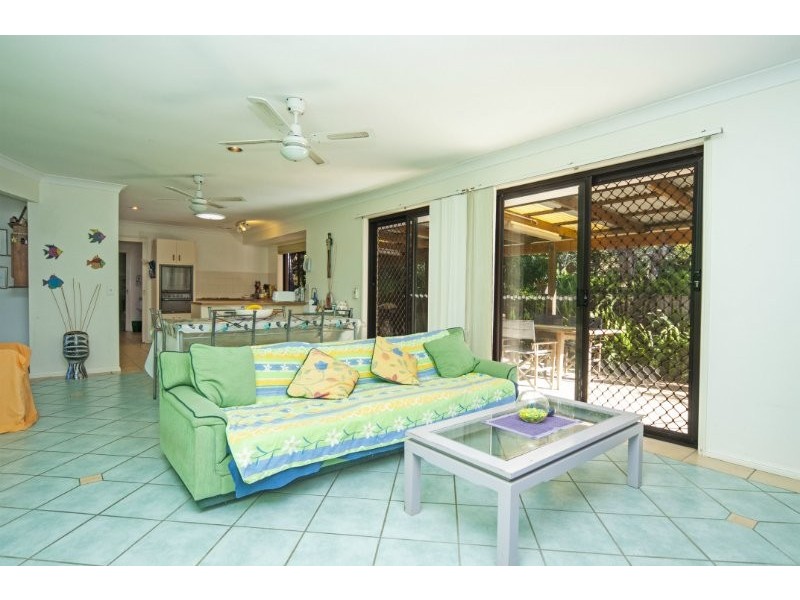 8 Georgina Street, Oxenford QLD 4210