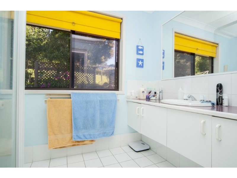 8 Georgina Street, Oxenford QLD 4210