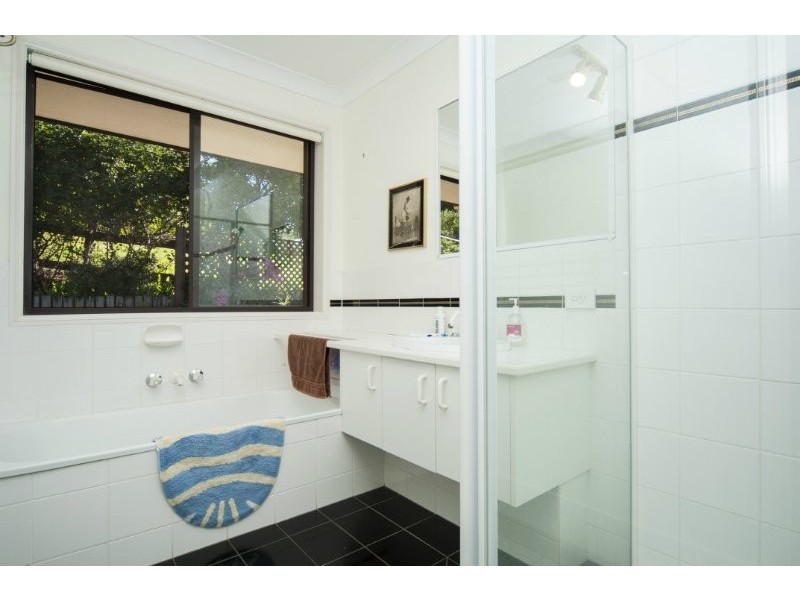 8 Georgina Street, Oxenford QLD 4210