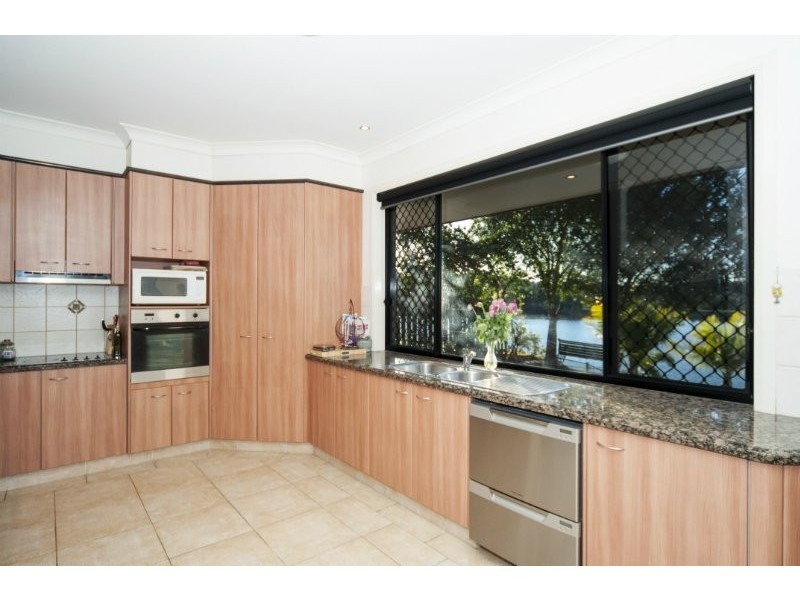 7 Princeton Street, Oxenford QLD 4210