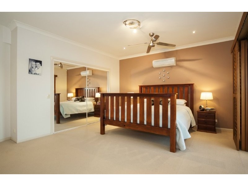 7 Princeton Street, Oxenford QLD 4210