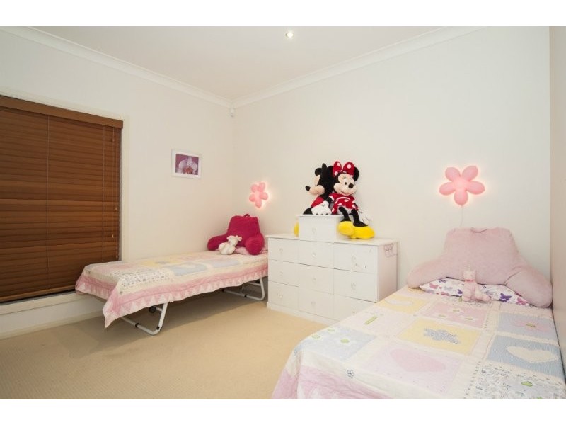 7 Princeton Street, Oxenford QLD 4210