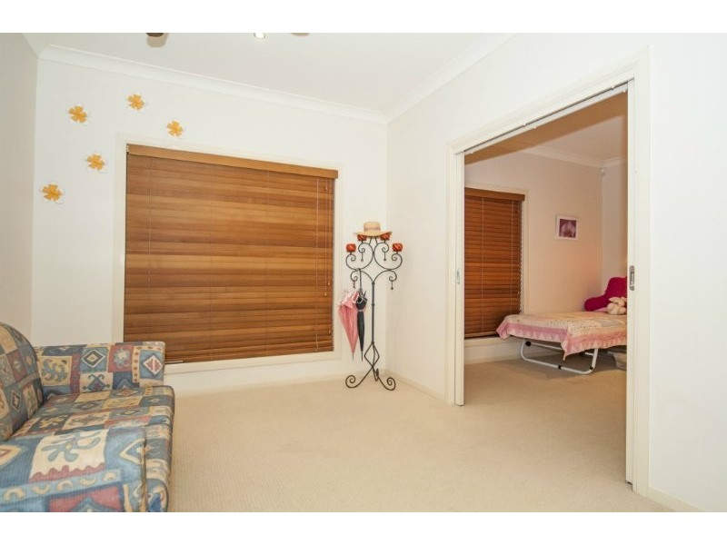 7 Princeton Street, Oxenford QLD 4210