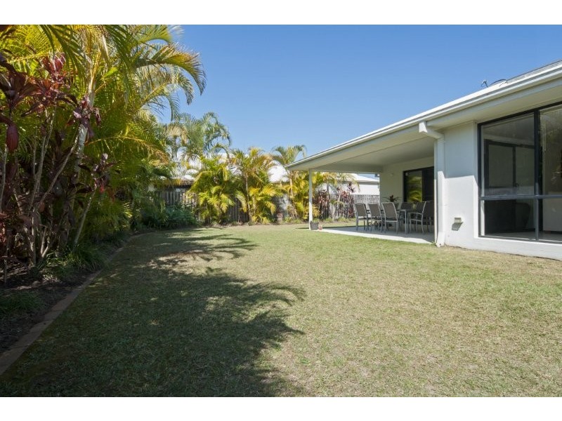 74 Regatta Avenue, Oxenford QLD 4210