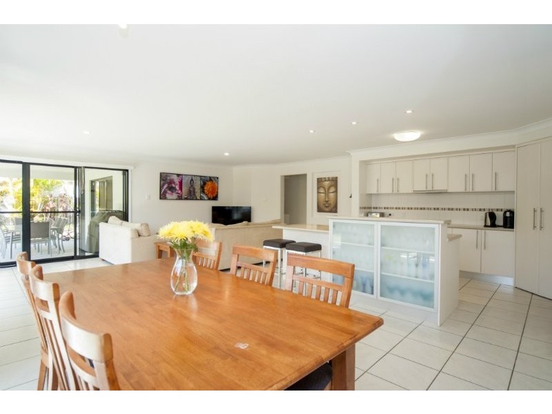 74 Regatta Avenue, Oxenford QLD 4210