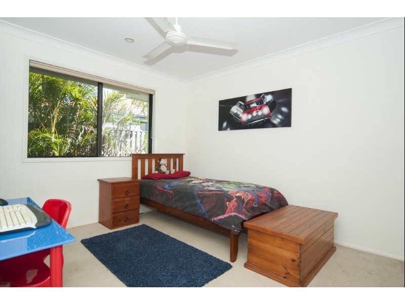 74 Regatta Avenue, Oxenford QLD 4210