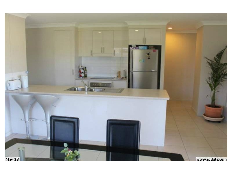 11 Carmen Court, Oxenford QLD 4210