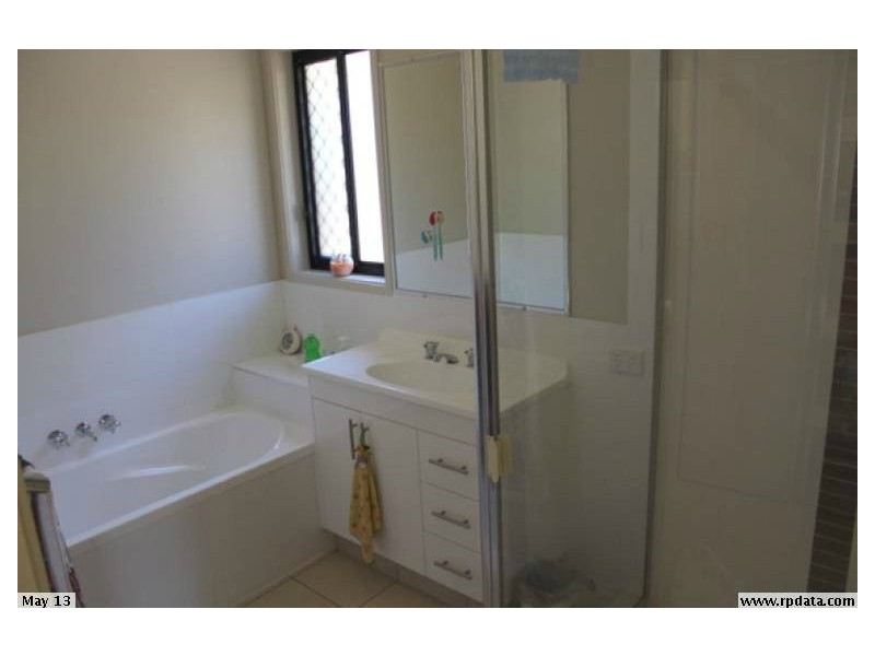 11 Carmen Court, Oxenford QLD 4210