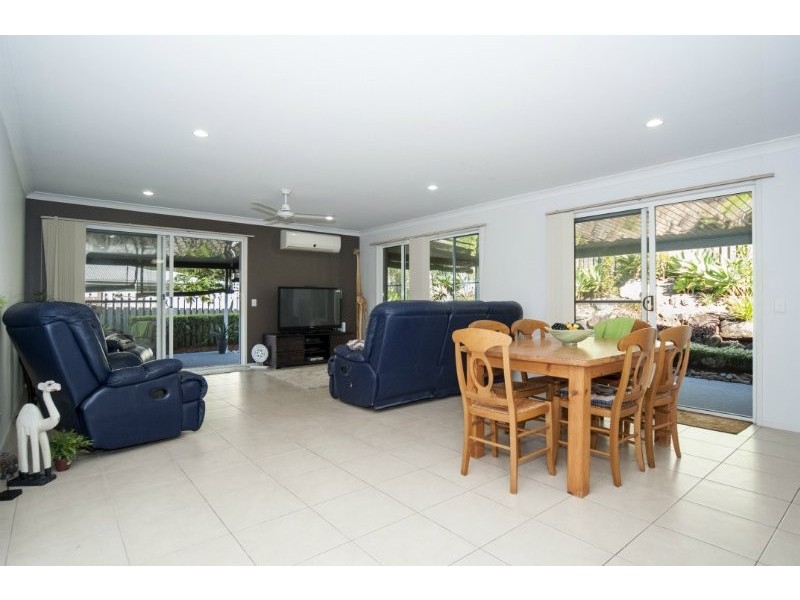 23 Silver Dawn Crescent, Oxenford QLD 4210