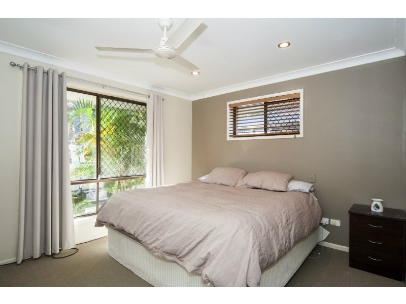 39 Jingella Street, Hope Island QLD 4212