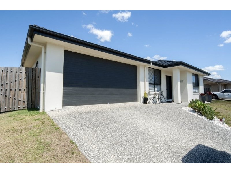 10 Treecreeper Crescent, Upper Coomera QLD 4209