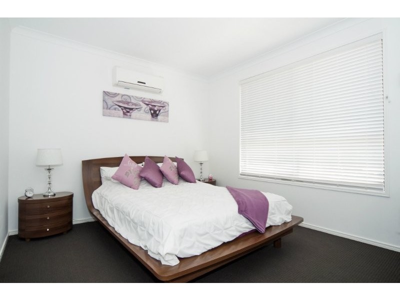 10 Treecreeper Crescent, Upper Coomera QLD 4209