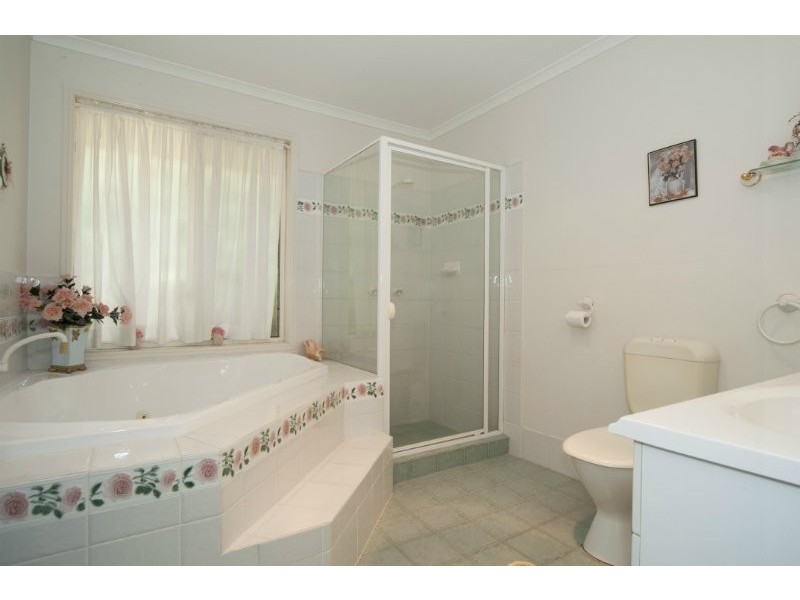 66-68 Trentbridge Court, Mount Nathan QLD 4211