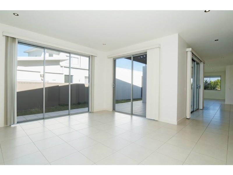 3 Palladium Boulevarde, Hope Island QLD 4212